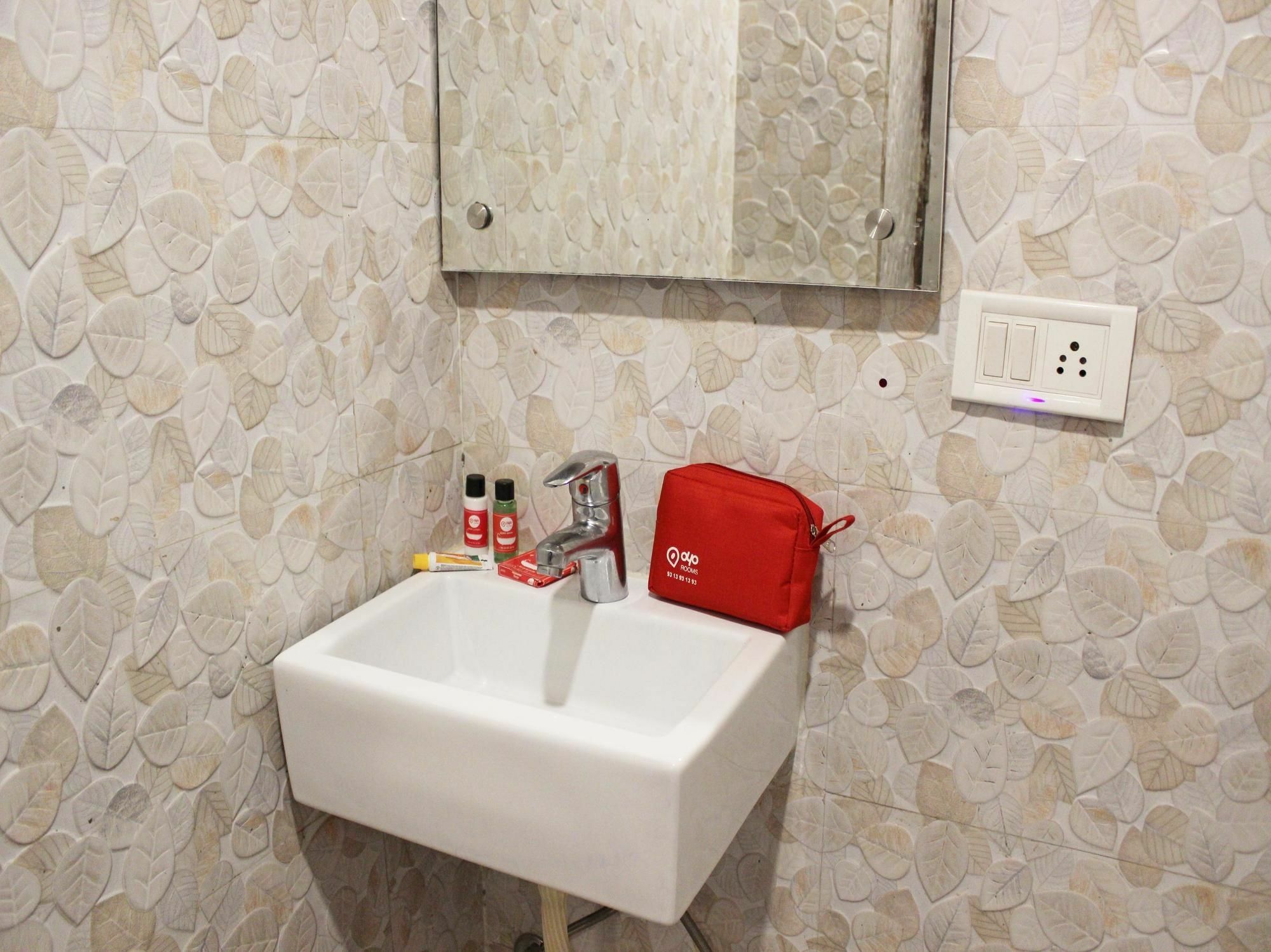 Oyo Rooms New Delhi Railway Station المظهر الخارجي الصورة